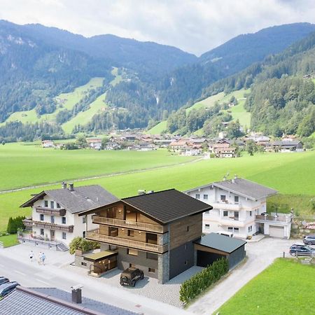 شقة Cozy Loft In The Alps Of Zillertal شفينداو المظهر الخارجي الصورة