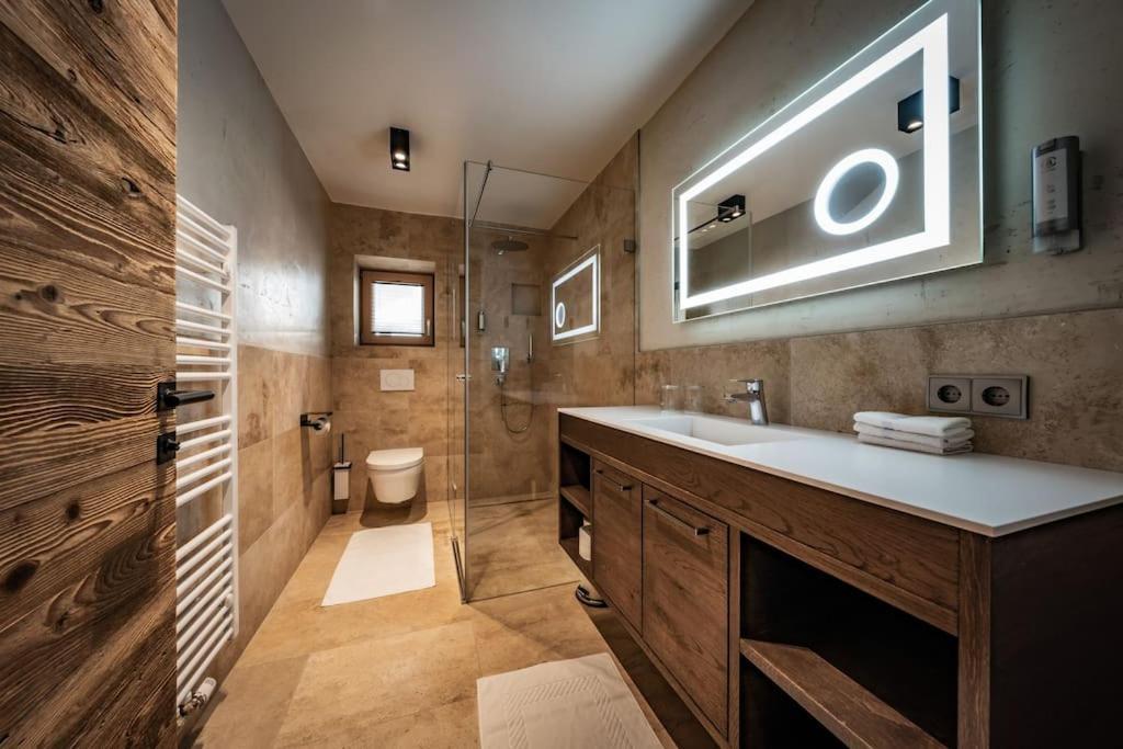شقة Cozy Loft In The Alps Of Zillertal شفينداو المظهر الخارجي الصورة